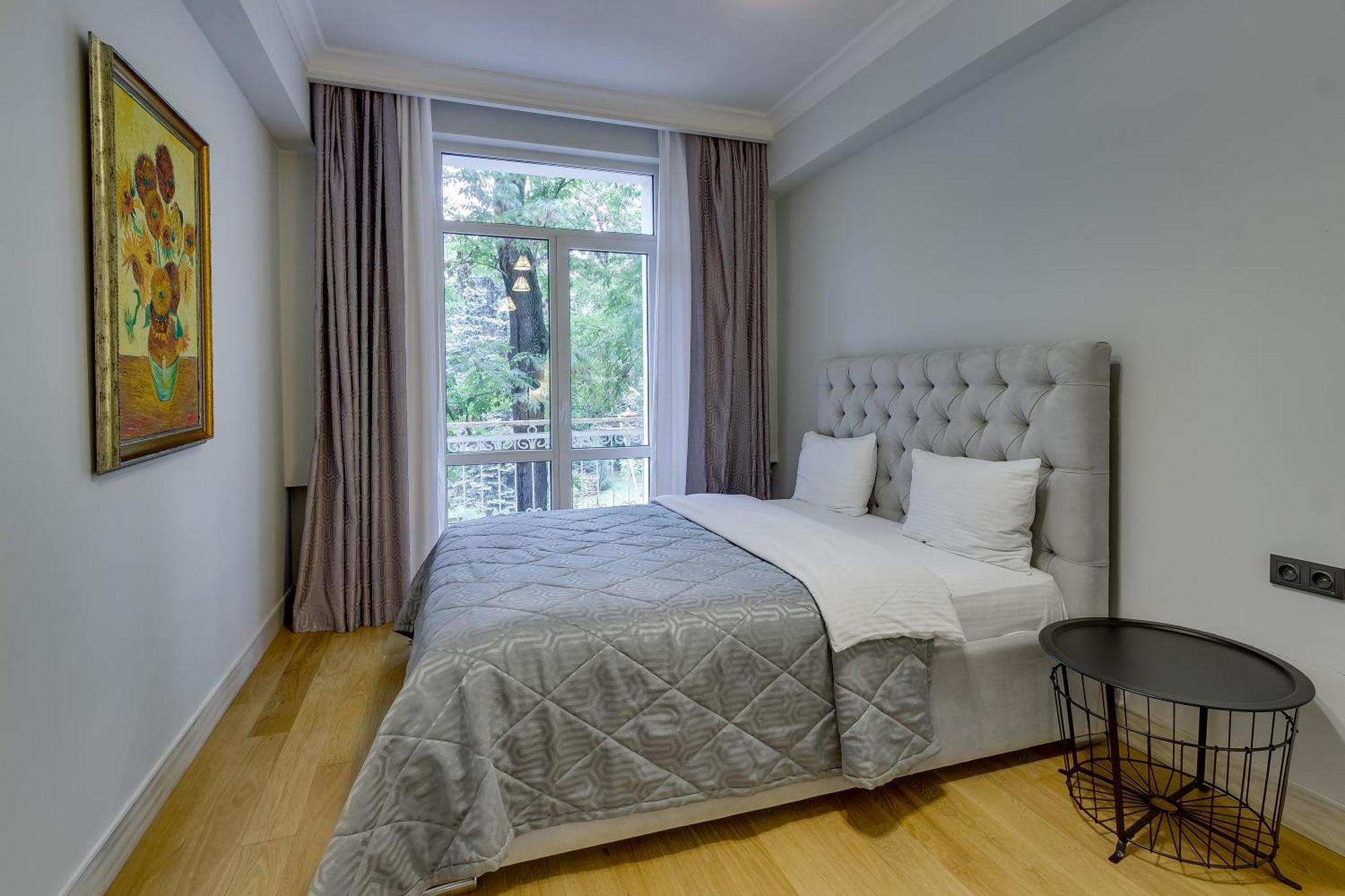 Opera Apartments Almaty Pokoj fotografie